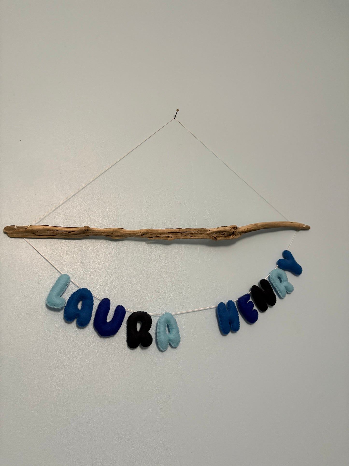 Mon prénom suspendu – Décoration murale personnalisée