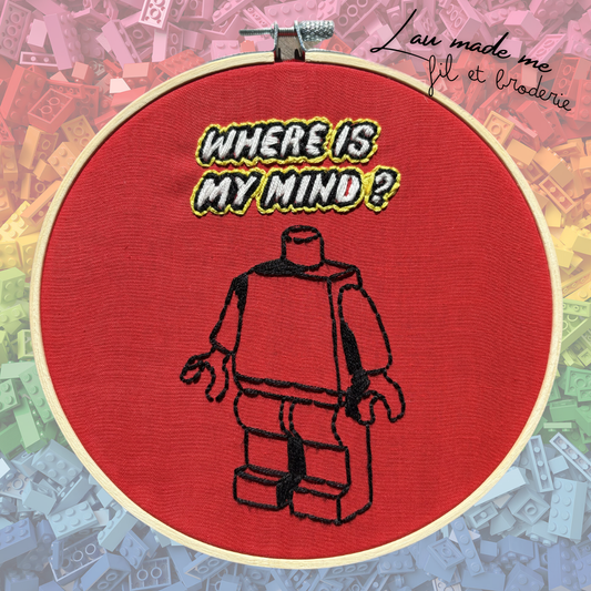 🧠 Where Is My Mind ? – Broderie LEGO en pleine crise existentielle